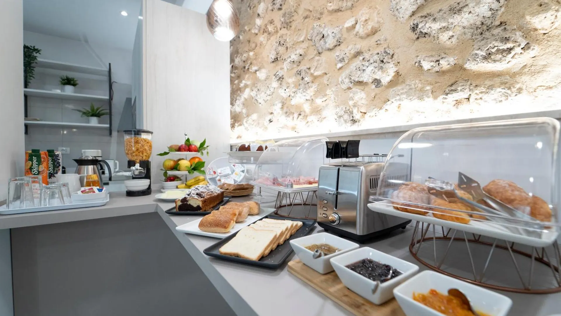 Bed and Breakfast Babilonia Castrofilippo 0*,  Italia