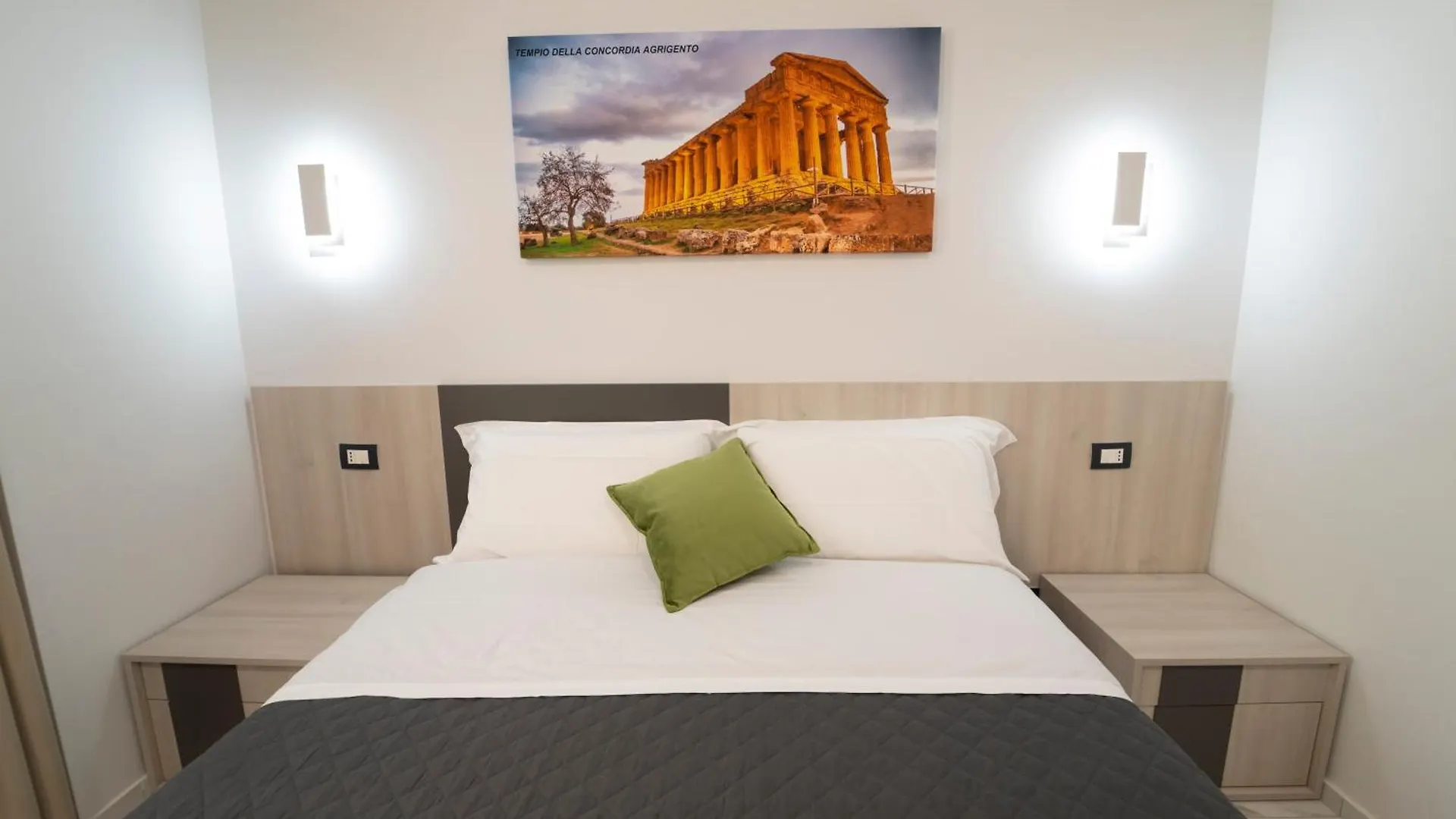 Bed and Breakfast Babilonia Castrofilippo 0*,