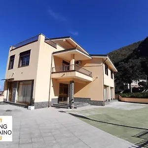Living Aparthotel